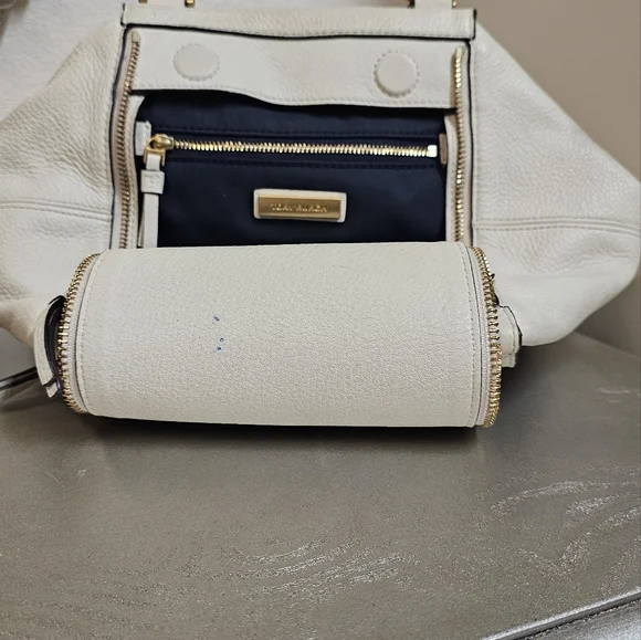Tory Burch Half-Moon Satchel (pre-loved) - Picture 7 of 10